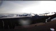 Archived image Webcam Whitehorn Lodge (2.058m) 18:00