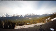 Archived image Webcam Whitehorn Lodge (2.058m) 01:00