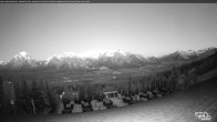 Archived image Webcam Whitehorn Lodge (2.058m) 02:00