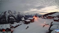 Archiv Foto Webcam Kapelle Bettmeralp 17:00