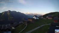 Archiv Foto Webcam Kapelle Bettmeralp 05:00