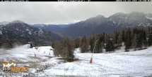 Archived image Webcam View of the Mecki&#39;s Alm mountain hut 13:00