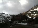 Archived image Webcam Luckner mountain hut at Großglockner 15:00