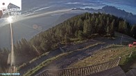 Archiv Foto Webcam Sicht von der Hochsteinhütte auf 2057 Meter 05:00