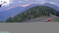 Archiv Foto Webcam Sicht von der Hochsteinhütte auf 2057 Meter 05:00
