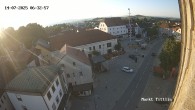 Archived image Webcam Tittling Market Square 05:00