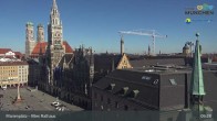 Archiv Foto Webcam Marienplatz München - Altes Rathaus 08:00