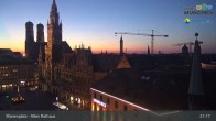 Archiv Foto Webcam Marienplatz München - Altes Rathaus 20:00