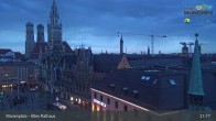 Archiv Foto Webcam Marienplatz München - Altes Rathaus 20:00