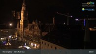 Archiv Foto Webcam Marienplatz München - Altes Rathaus 21:00