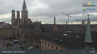Archiv Foto Webcam Marienplatz München - Altes Rathaus 08:00