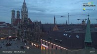 Archived image Webcam Marienplatz Munich, Bavaria 20:00