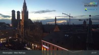 Archiv Foto Webcam Marienplatz München - Altes Rathaus 20:00