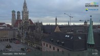 Archiv Foto Webcam Marienplatz München - Altes Rathaus 06:00