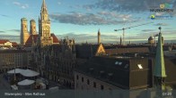 Archiv Foto Webcam Marienplatz München - Altes Rathaus 06:00