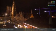 Archived image Webcam Marienplatz Munich, Bavaria 04:00