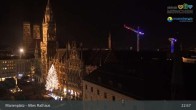 Archiv Foto Webcam Marienplatz München - Altes Rathaus 04:00