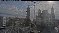 Archiv Foto Webcam Augsburger Rathausplatz und Perlachturm 07:00