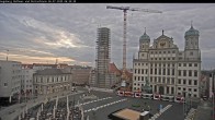 Archiv Foto Webcam Augsburger Rathausplatz und Perlachturm 05:00