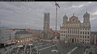 Archiv Foto Webcam Augsburger Rathausplatz und Perlachturm 17:00
