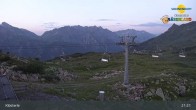 Archiv Foto Webcam Klösterle - Bergstation Riedkopf 02:00