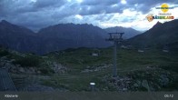 Archiv Foto Webcam Klösterle - Bergstation Riedkopf 04:00