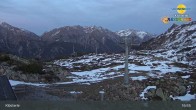 Archiv Foto Webcam Klösterle - Bergstation Riedkopf 02:00