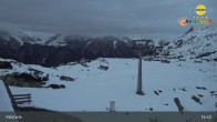 Archiv Foto Webcam Klösterle - Bergstation Riedkopf 02:00