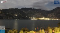 Archived image Webcam Lake Garda - Malcesine 01:00