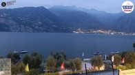 Archived image Webcam Lake Garda - Malcesine 06:00