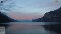Archived image Webcam Lake Garda: Torbole 05:00