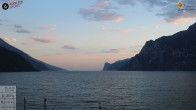 Archiv Foto Webcam Gardasee - Torbole 19:00