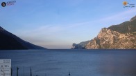 Archiv Foto Webcam Gardasee - Torbole 05:00