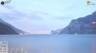 Archiv Foto Webcam Gardasee - Torbole 03:00