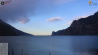 Archived image Webcam Lake Garda: Torbole 06:00