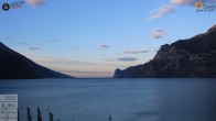 Archiv Foto Webcam Gardasee - Torbole 05:00