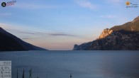 Archiv Foto Webcam Gardasee - Torbole 05:00