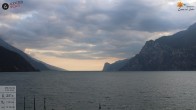 Archiv Foto Webcam Gardasee - Torbole 17:00
