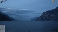 Archived image Webcam Lake Garda: Torbole 05:00