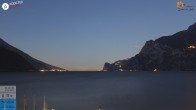 Archiv Foto Webcam Gardasee - Torbole 05:00