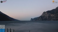 Archiv Foto Webcam Gardasee - Torbole 07:00