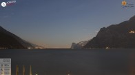 Archiv Foto Webcam Gardasee - Torbole 05:00
