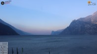 Archiv Foto Webcam Gardasee - Torbole 07:00