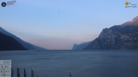 Archiv Foto Webcam Gardasee - Torbole 07:00
