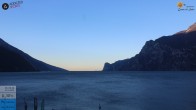Archiv Foto Webcam Gardasee - Torbole 07:00