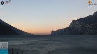 Archived image Webcam Lake Garda: Torbole 06:00