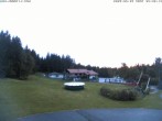 Archiv Foto Webcam Blick zur Talstation am Hohenbogen 03:00