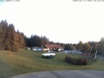 Archiv Foto Webcam Blick zur Talstation am Hohenbogen 05:00