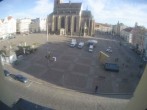 Archived image Webcam Republic Square Pilsen, Czech Republic 07:00