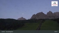 Archiv Foto Webcam Kreuzbergpass nahe Sexten 04:00